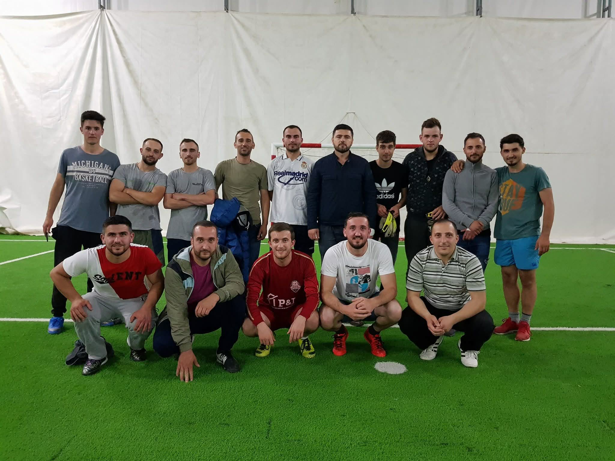 Aktivitete Sportive – Futboll 